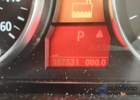 2006 BMW 330Xi z USA, uszkodzony, nr VIN WBAVD33596KV61939